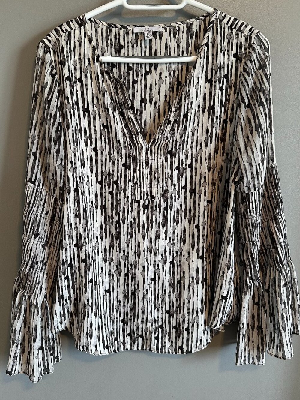 Halston Semi Sheer Blouse Black White Gray with V Neck Long Sleeve Women's M